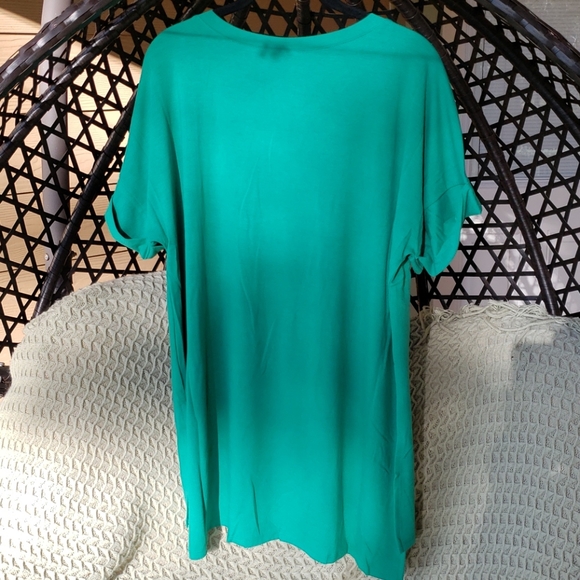 Brand new oversized rolled cuff tops - Picture 5 of 8